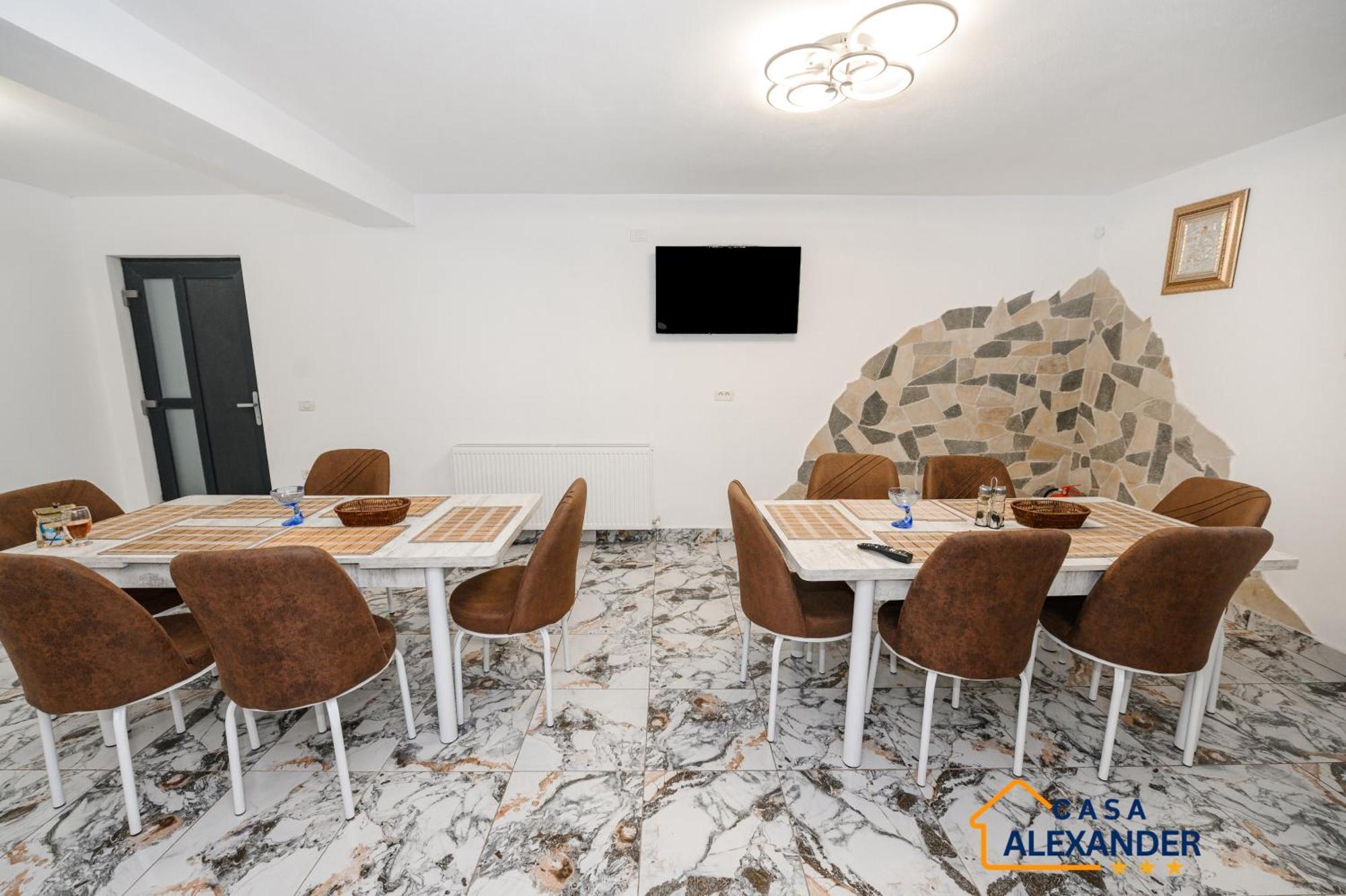 Casa Alexander Hotell Călimăneşti Exteriör bild