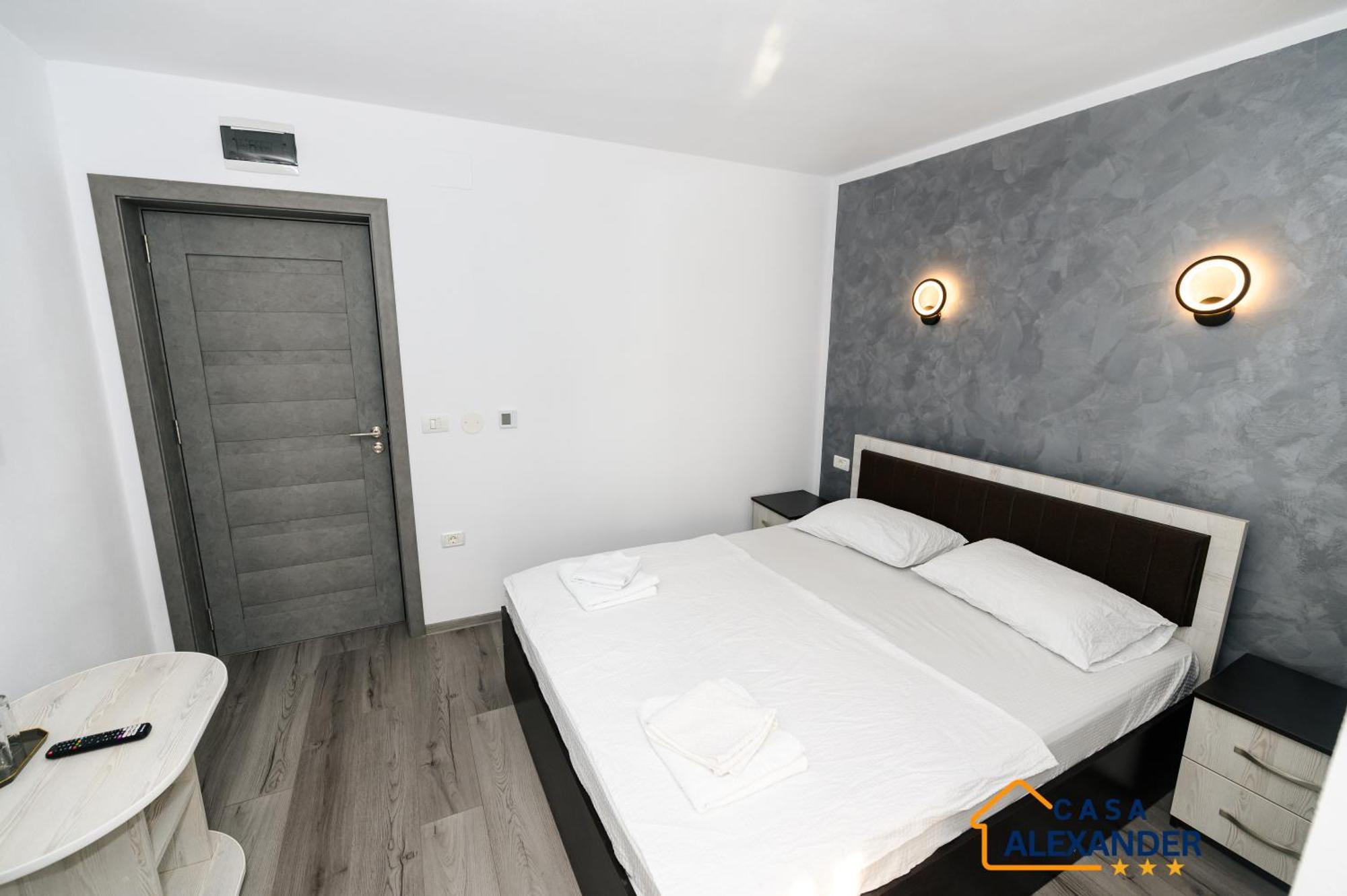 Casa Alexander Hotell Călimăneşti Exteriör bild