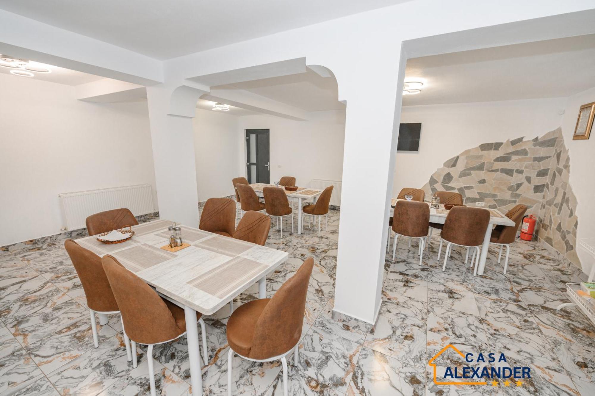 Casa Alexander Hotell Călimăneşti Exteriör bild