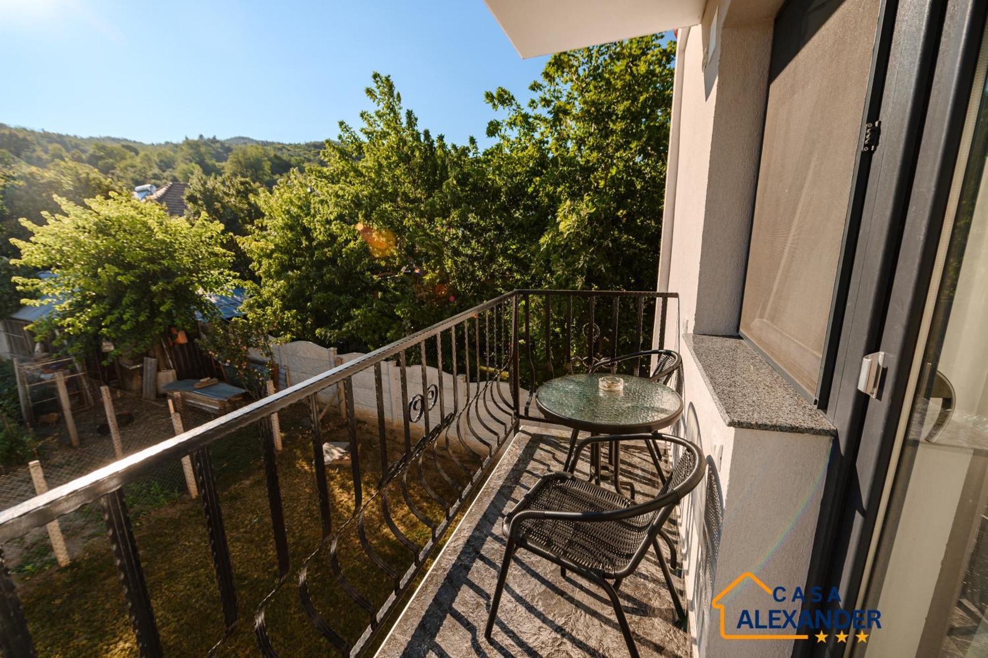 Casa Alexander Hotell Călimăneşti Exteriör bild